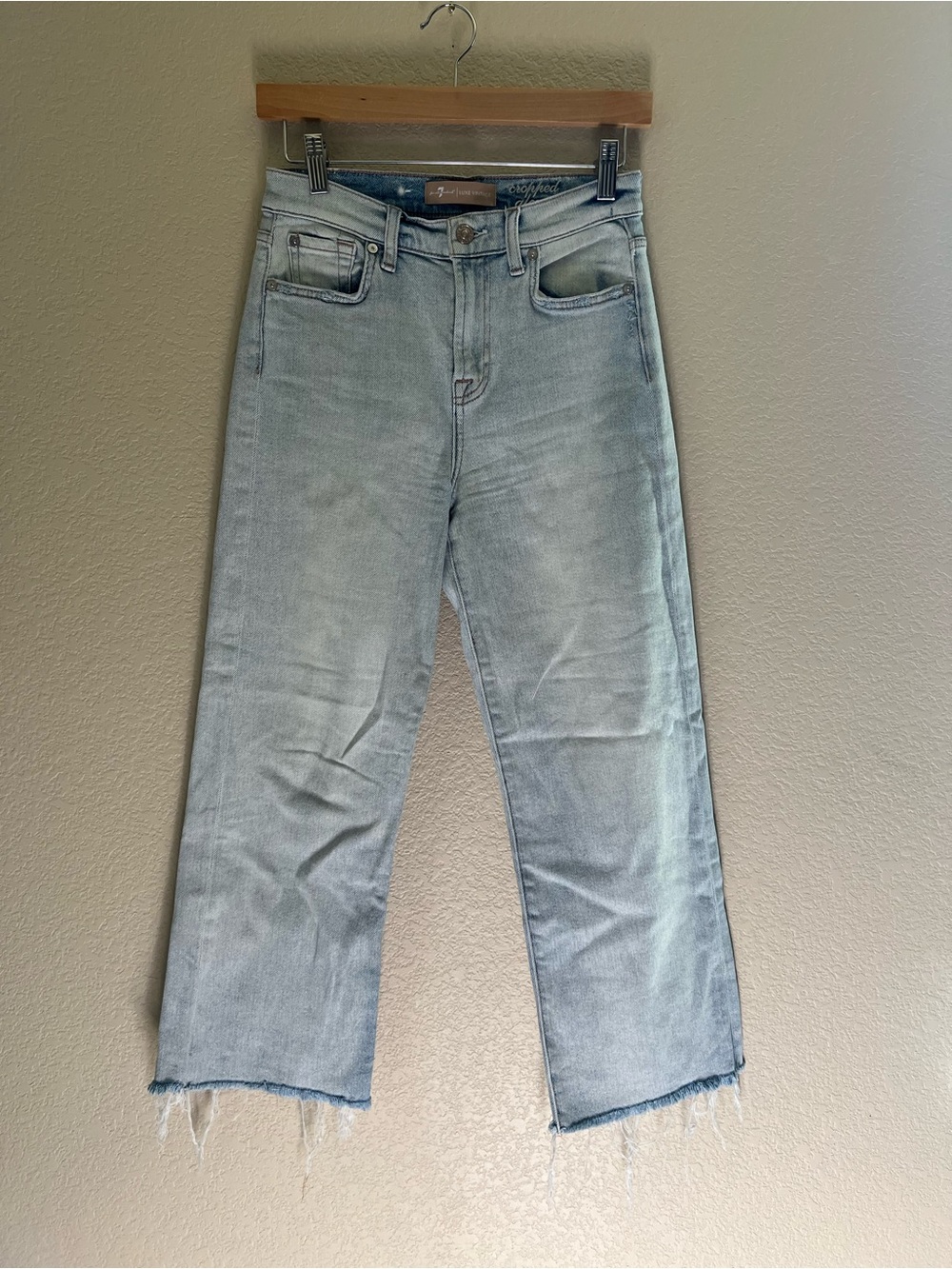 7 For All Mankind Cropped Alexa Jeans